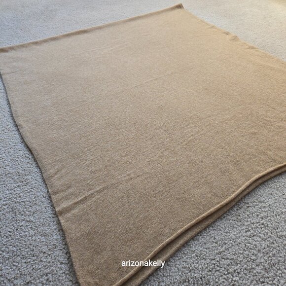 NWOT Cashmere Knit Wrap Scarf Tan - Picture 6 of 13